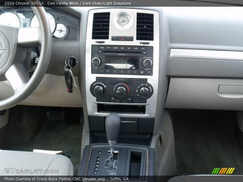 Cool Vanilla White / Dark Khaki/Light Graystone 2009 Chrysler 300 LX