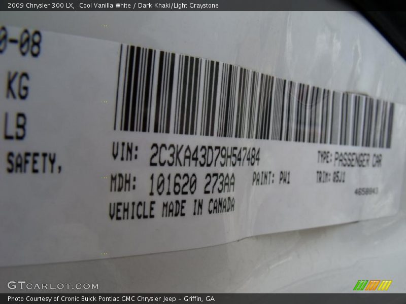 Cool Vanilla White / Dark Khaki/Light Graystone 2009 Chrysler 300 LX