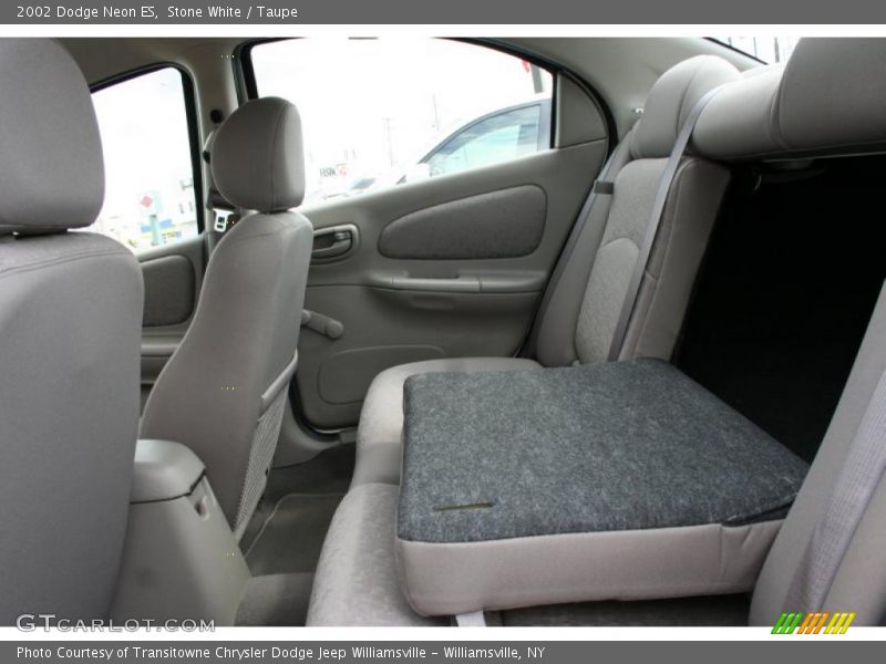 Stone White / Taupe 2002 Dodge Neon ES