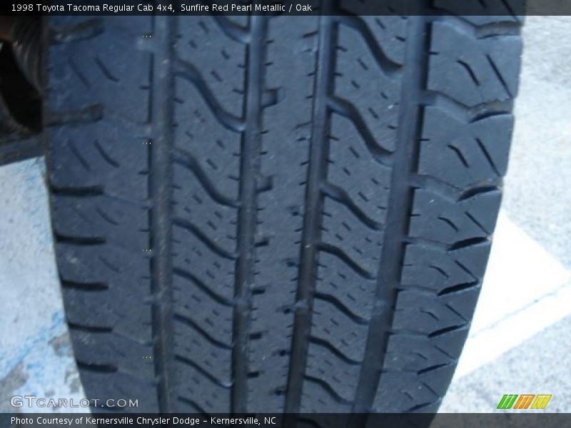 Sunfire Red Pearl Metallic / Oak 1998 Toyota Tacoma Regular Cab 4x4