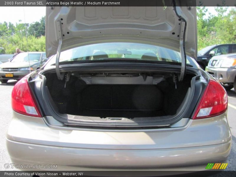 Arizona Beige Metallic / Medium Parchment 2003 Ford Taurus SES