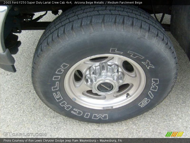 Arizona Beige Metallic / Medium Parchment Beige 2003 Ford F250 Super Duty Lariat Crew Cab 4x4