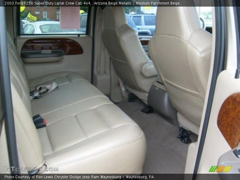 Arizona Beige Metallic / Medium Parchment Beige 2003 Ford F250 Super Duty Lariat Crew Cab 4x4