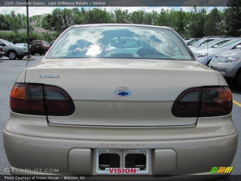 Light Driftwood Metallic / Neutral 2005 Chevrolet Classic