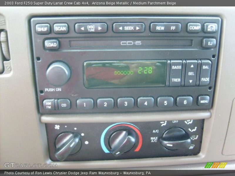 Arizona Beige Metallic / Medium Parchment Beige 2003 Ford F250 Super Duty Lariat Crew Cab 4x4