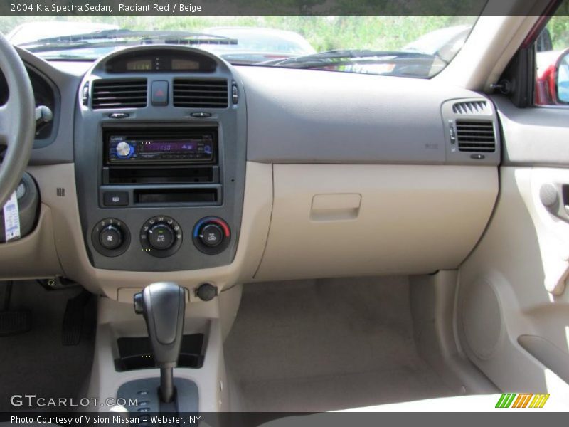 Radiant Red / Beige 2004 Kia Spectra Sedan