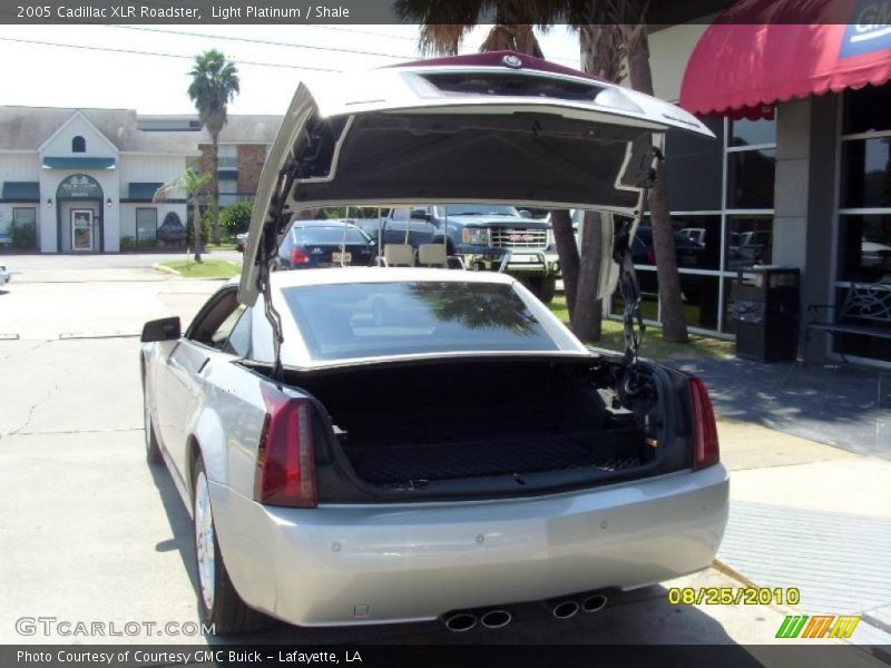 Light Platinum / Shale 2005 Cadillac XLR Roadster