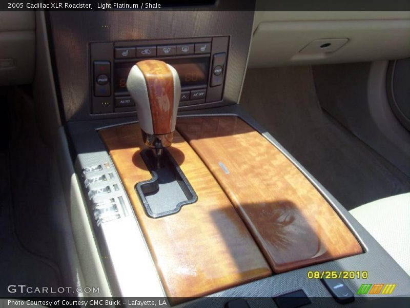 Light Platinum / Shale 2005 Cadillac XLR Roadster