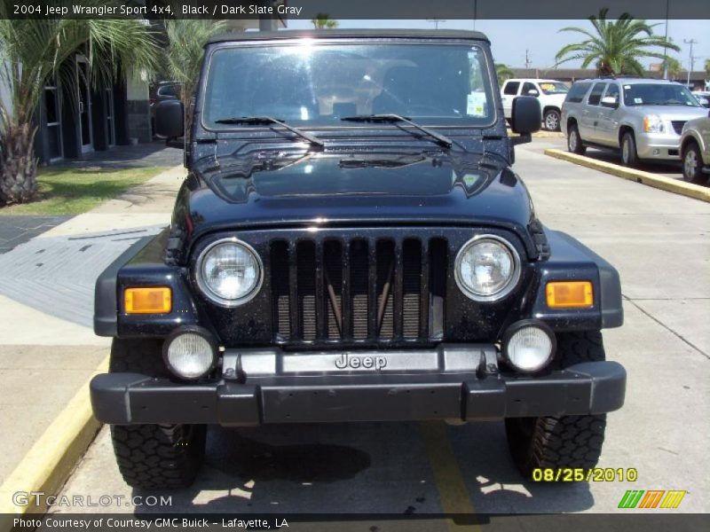 Black / Dark Slate Gray 2004 Jeep Wrangler Sport 4x4