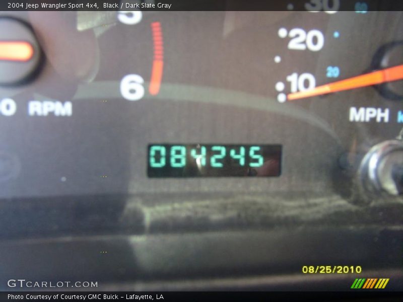 Black / Dark Slate Gray 2004 Jeep Wrangler Sport 4x4