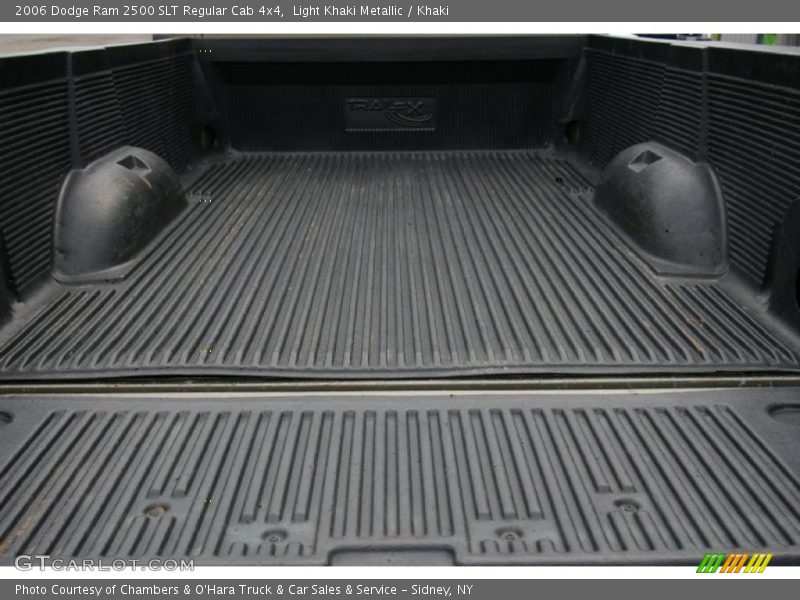 Light Khaki Metallic / Khaki 2006 Dodge Ram 2500 SLT Regular Cab 4x4