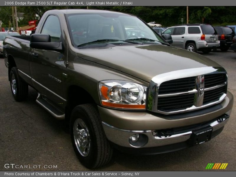Light Khaki Metallic / Khaki 2006 Dodge Ram 2500 SLT Regular Cab 4x4
