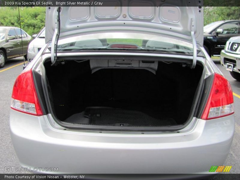 Bright Silver Metallic / Gray 2009 Kia Spectra EX Sedan