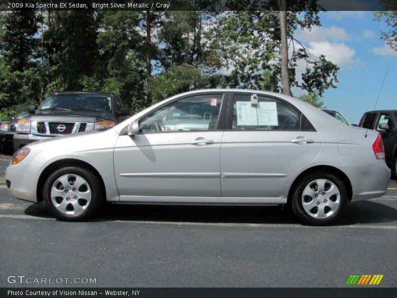 Bright Silver Metallic / Gray 2009 Kia Spectra EX Sedan