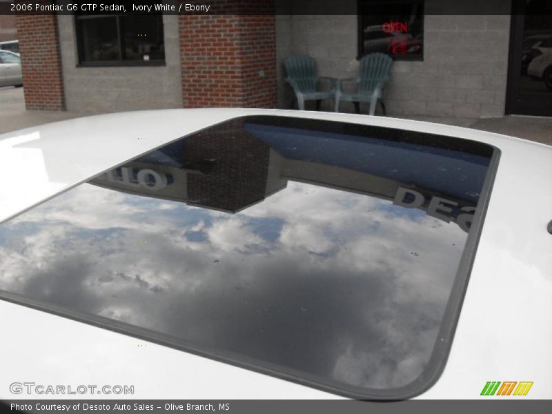 Ivory White / Ebony 2006 Pontiac G6 GTP Sedan