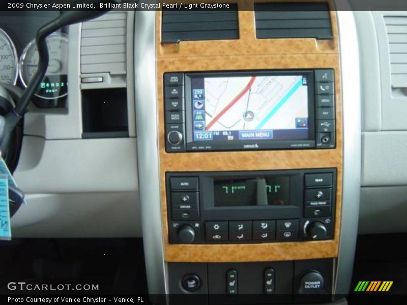 Brilliant Black Crystal Pearl / Light Graystone 2009 Chrysler Aspen Limited