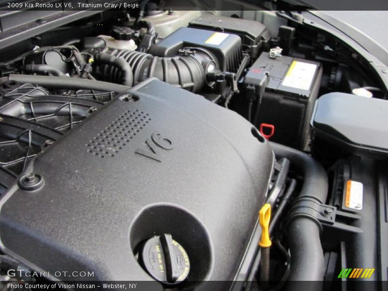 Titanium Gray / Beige 2009 Kia Rondo LX V6