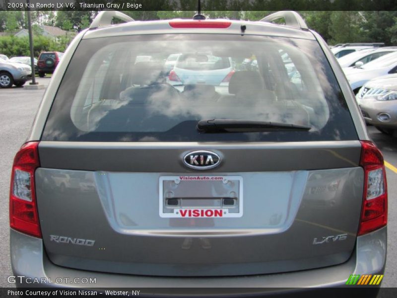 Titanium Gray / Beige 2009 Kia Rondo LX V6
