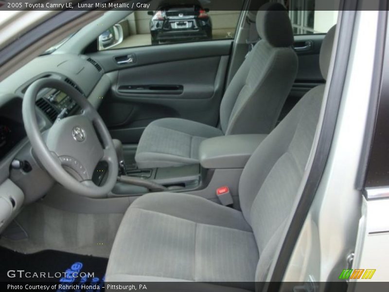 Lunar Mist Metallic / Gray 2005 Toyota Camry LE