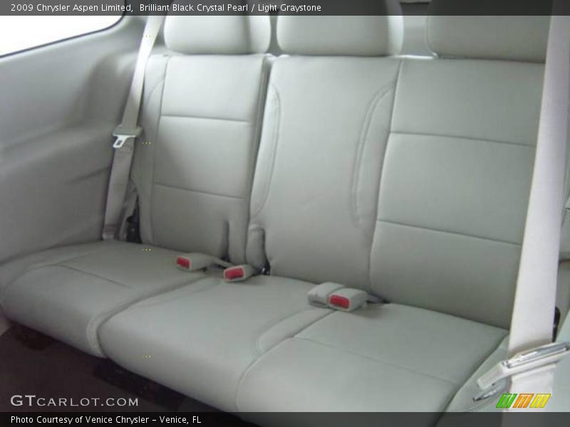 Brilliant Black Crystal Pearl / Light Graystone 2009 Chrysler Aspen Limited