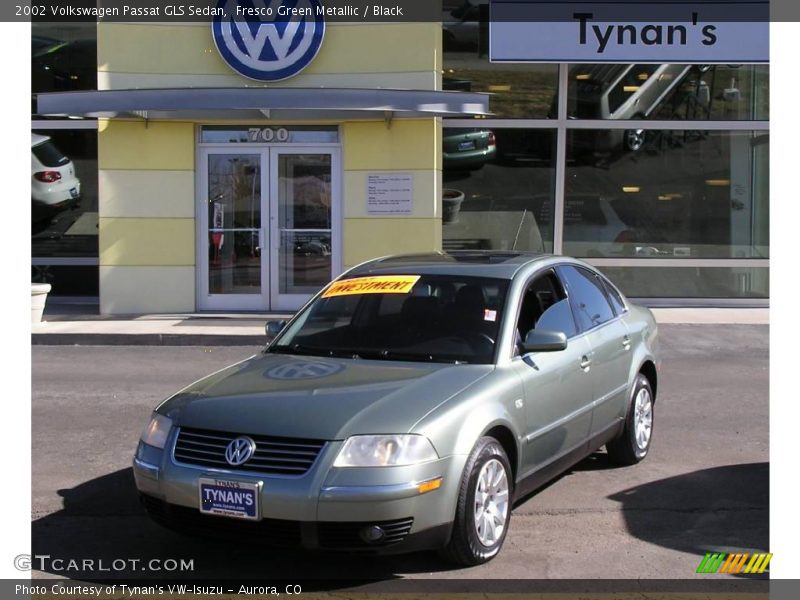 Fresco Green Metallic / Black 2002 Volkswagen Passat GLS Sedan