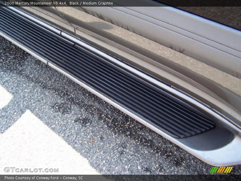 Black / Medium Graphite 2000 Mercury Mountaineer V6 4x4