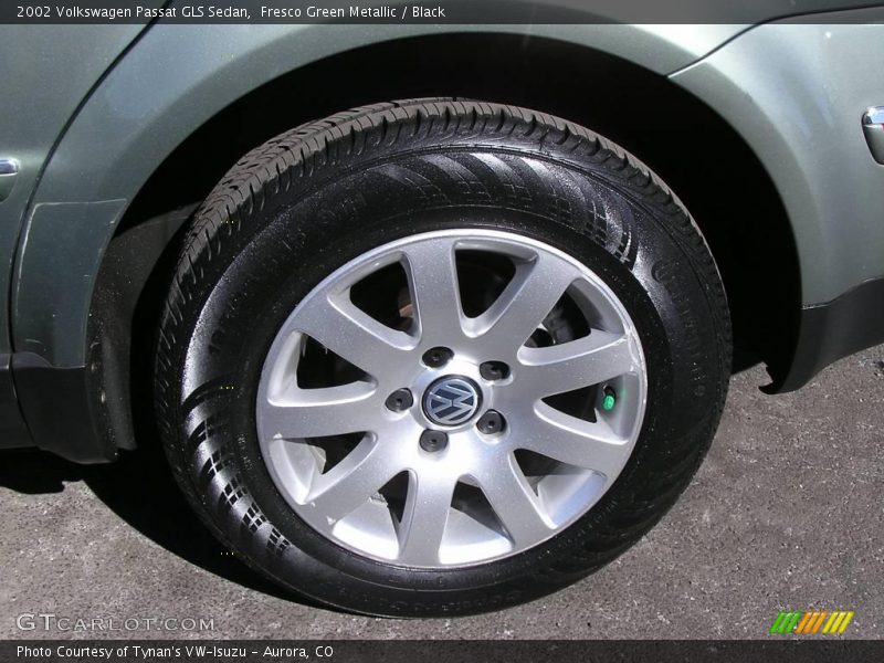 Fresco Green Metallic / Black 2002 Volkswagen Passat GLS Sedan