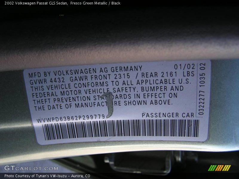 Fresco Green Metallic / Black 2002 Volkswagen Passat GLS Sedan