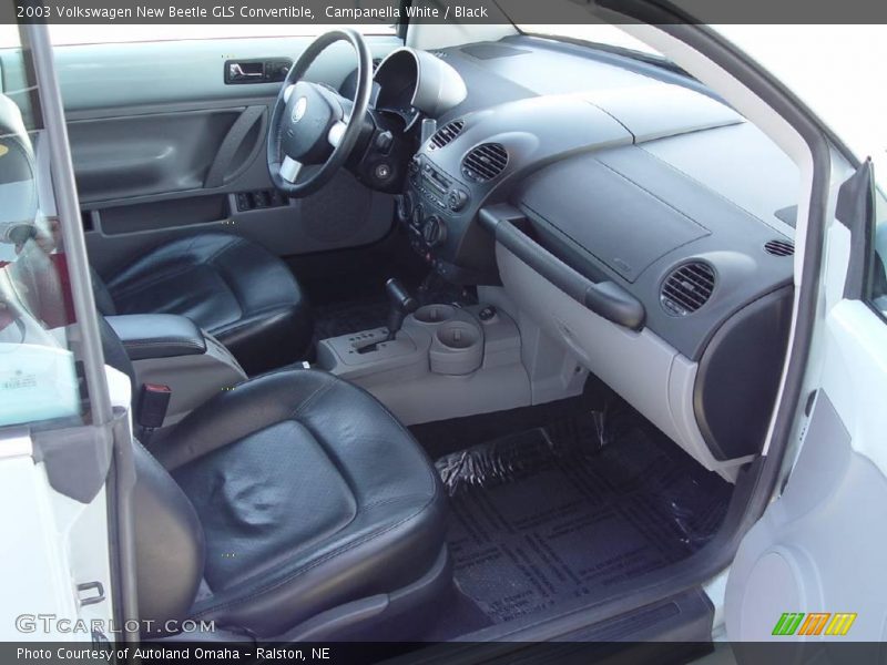 Campanella White / Black 2003 Volkswagen New Beetle GLS Convertible