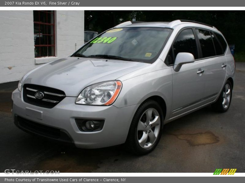 Fine Silver / Gray 2007 Kia Rondo EX V6
