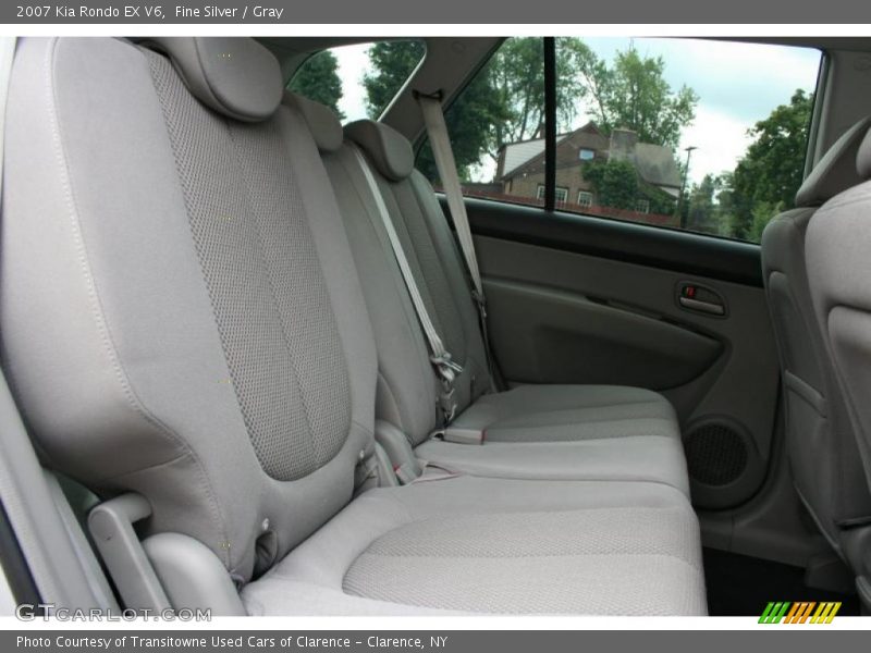 Fine Silver / Gray 2007 Kia Rondo EX V6