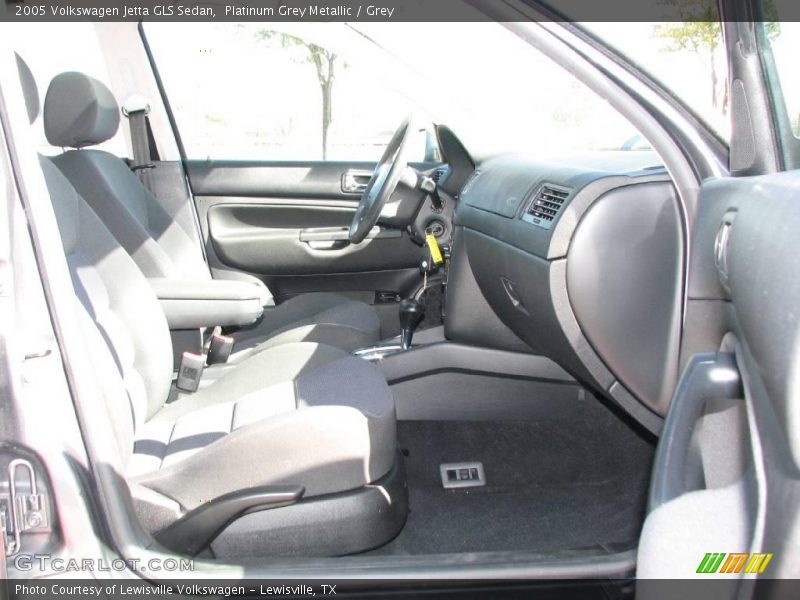Platinum Grey Metallic / Grey 2005 Volkswagen Jetta GLS Sedan