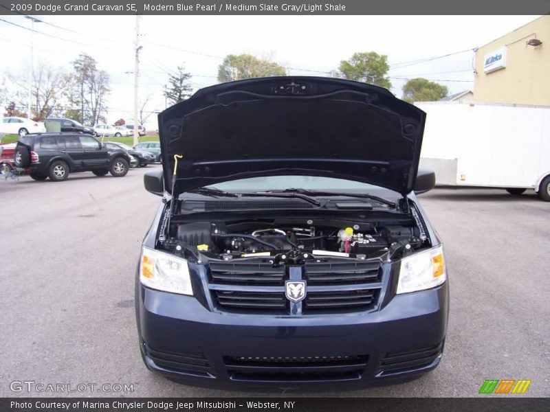 Modern Blue Pearl / Medium Slate Gray/Light Shale 2009 Dodge Grand Caravan SE
