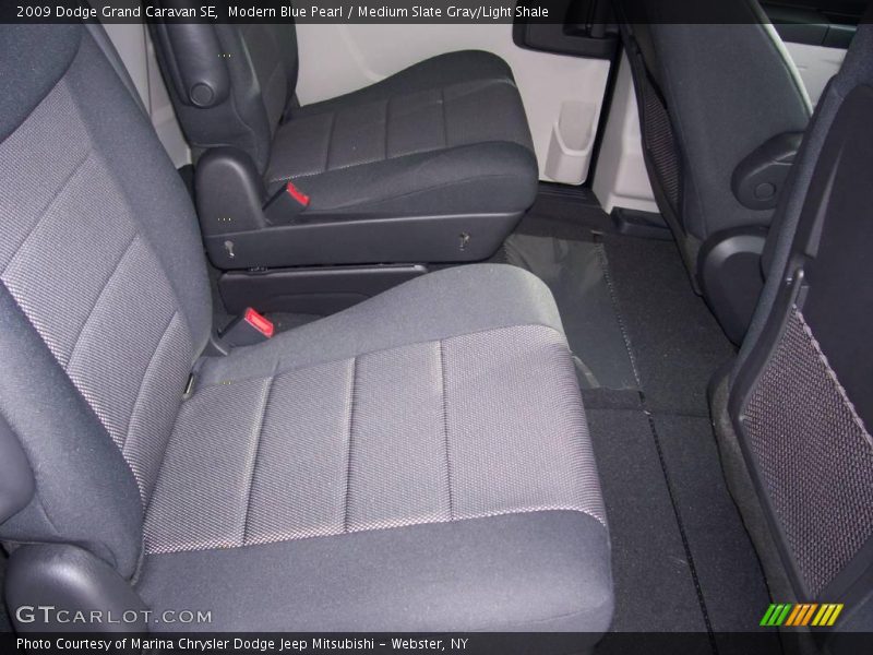 Modern Blue Pearl / Medium Slate Gray/Light Shale 2009 Dodge Grand Caravan SE