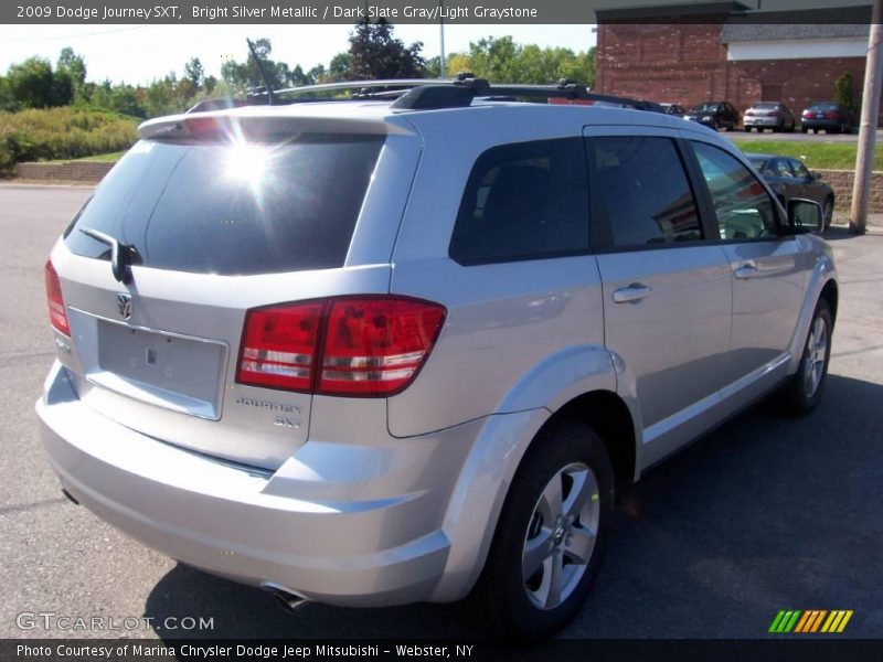 Bright Silver Metallic / Dark Slate Gray/Light Graystone 2009 Dodge Journey SXT