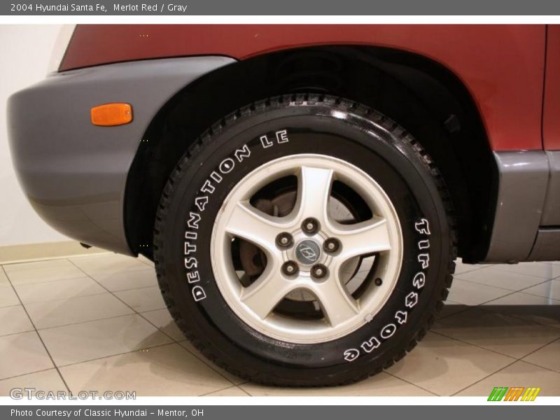 Merlot Red / Gray 2004 Hyundai Santa Fe