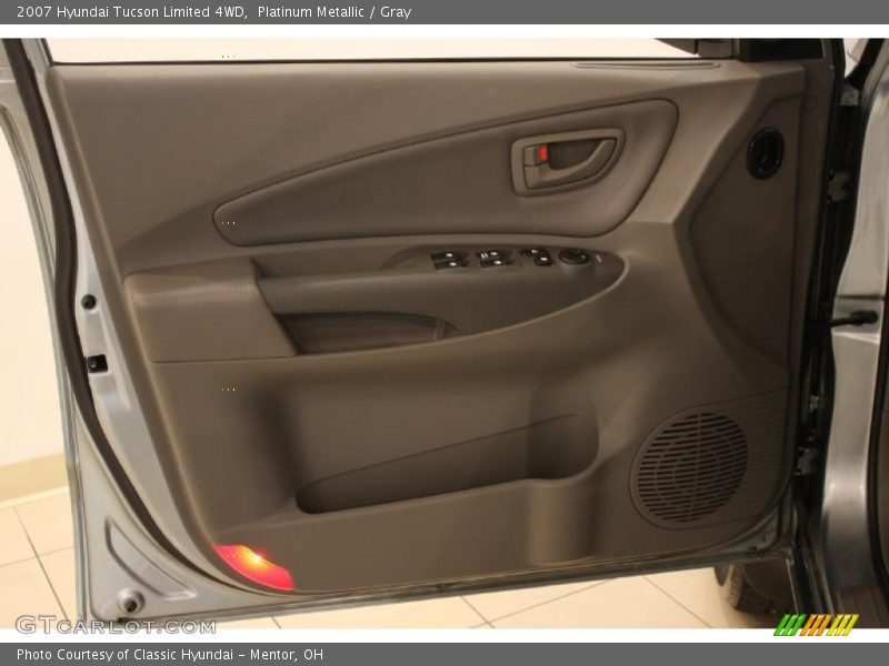 Platinum Metallic / Gray 2007 Hyundai Tucson Limited 4WD
