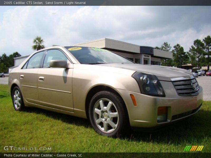 Sand Storm / Light Neutral 2005 Cadillac CTS Sedan
