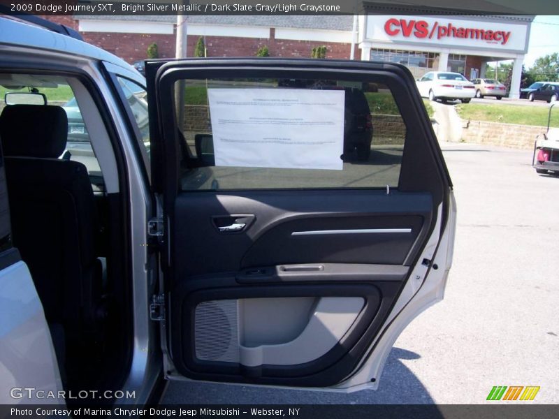 Bright Silver Metallic / Dark Slate Gray/Light Graystone 2009 Dodge Journey SXT