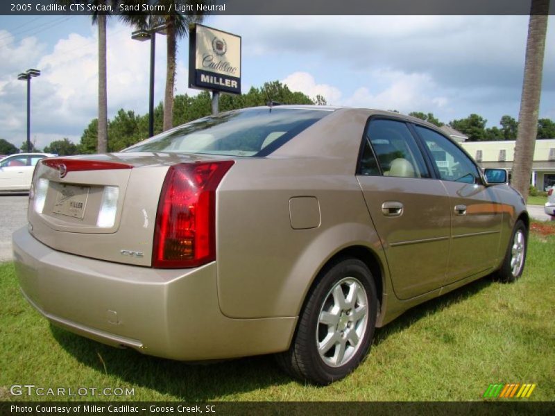 Sand Storm / Light Neutral 2005 Cadillac CTS Sedan