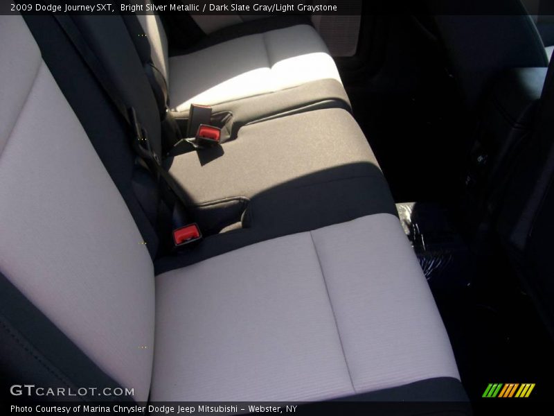 Bright Silver Metallic / Dark Slate Gray/Light Graystone 2009 Dodge Journey SXT
