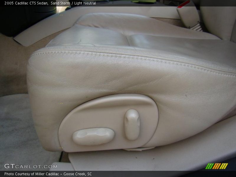 Sand Storm / Light Neutral 2005 Cadillac CTS Sedan