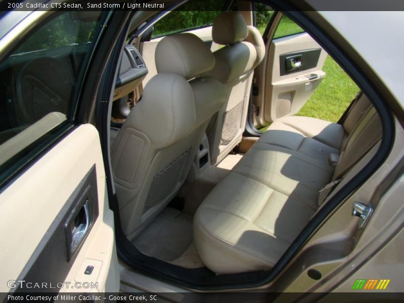 Sand Storm / Light Neutral 2005 Cadillac CTS Sedan