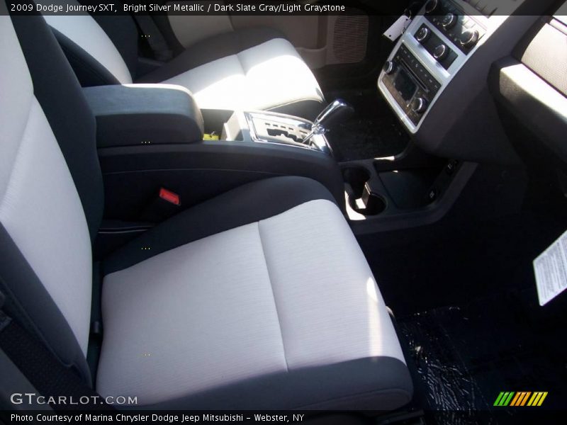 Bright Silver Metallic / Dark Slate Gray/Light Graystone 2009 Dodge Journey SXT