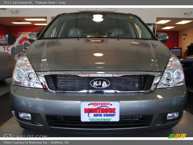 Titanium Silver / Gray 2011 Kia Sedona EX