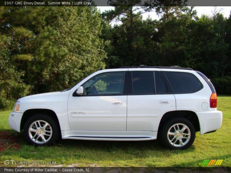 Summit White / Light Gray 2007 GMC Envoy Denali