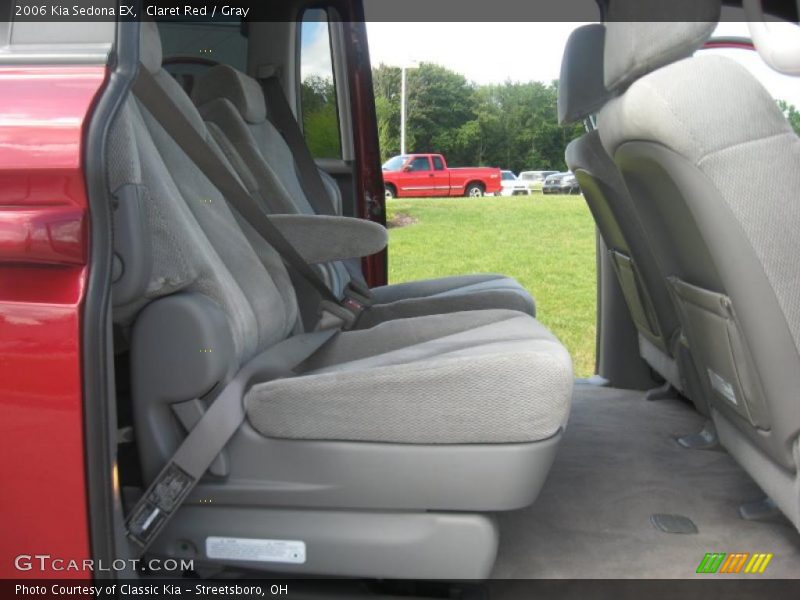 Claret Red / Gray 2006 Kia Sedona EX