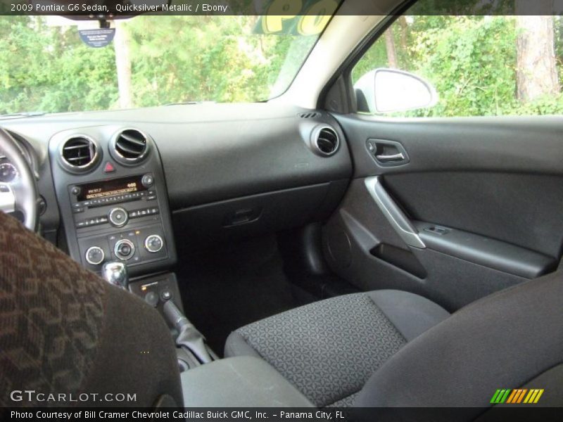 Quicksilver Metallic / Ebony 2009 Pontiac G6 Sedan