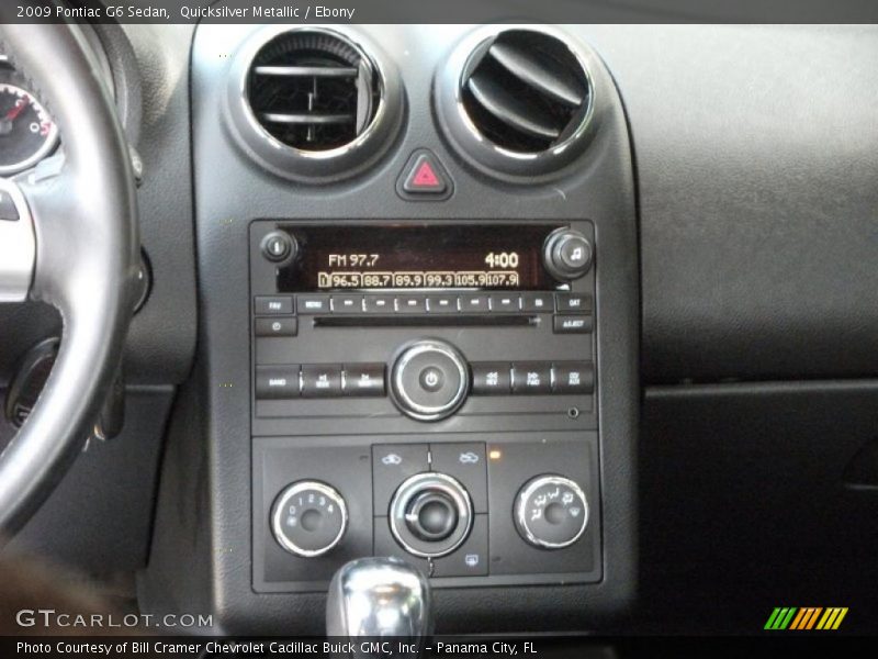 Quicksilver Metallic / Ebony 2009 Pontiac G6 Sedan