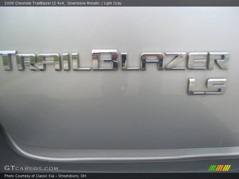 Silverstone Metallic / Light Gray 2006 Chevrolet TrailBlazer LS 4x4
